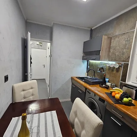 Central, Happy Wi Fi *