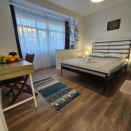 Central, Happy Wi Fi Apartament *