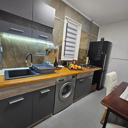 Central, Happy Wi Fi Bukareszt