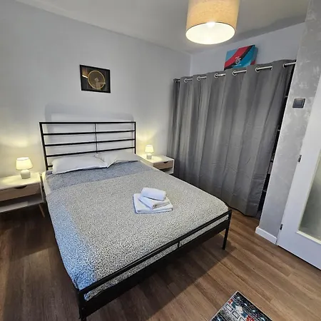 Central, Happy Wi Fi * Bukareszt