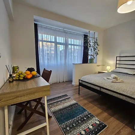 Central, Happy Wi Fi Bukareszt