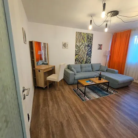 Central, Happy Wi Fi Apartment