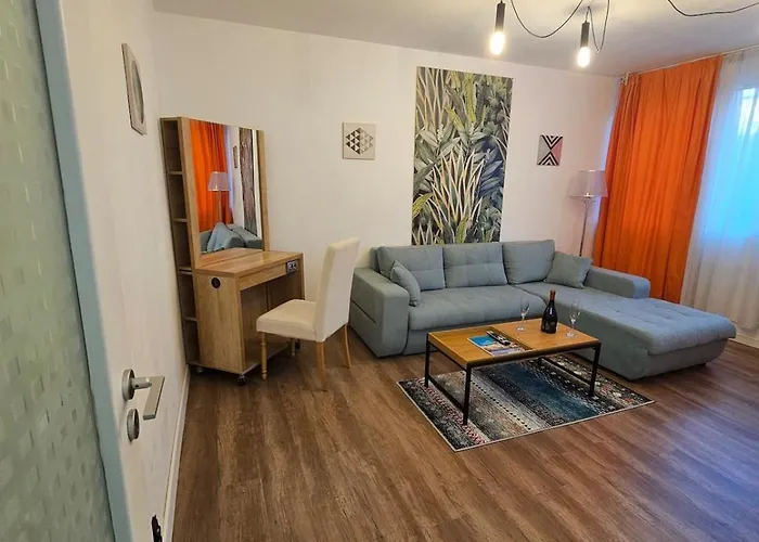 Central, Happy Wi Fi Apartment