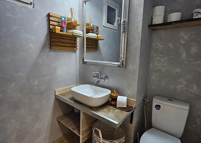 Central, Happy Wi Fi * بوخارست